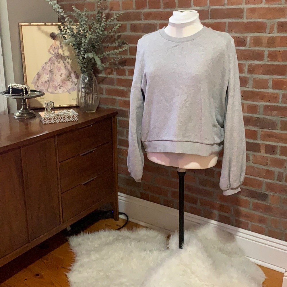 Target/ a new day puff sleeve sweatshirt